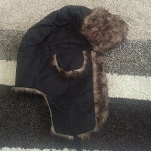 Black Eskimo hat