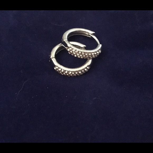 ~Swarovski Hoop earrings~