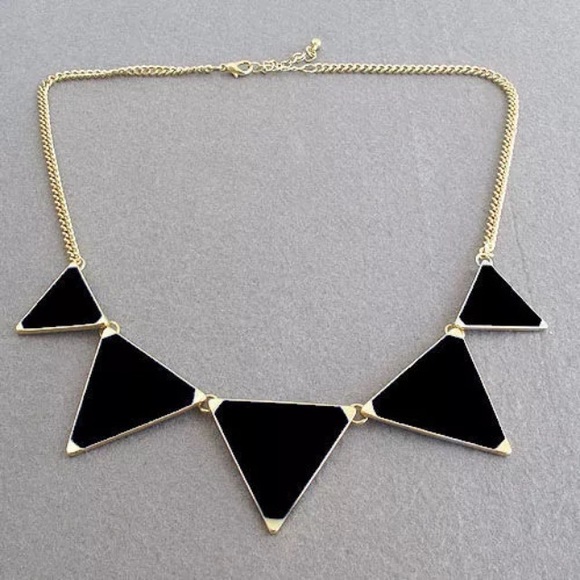 Jewelry - Black triangle necklace