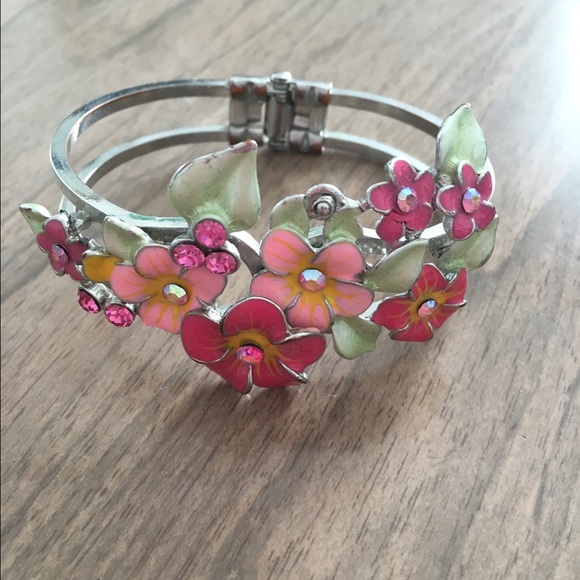 ~Floral bracelet~