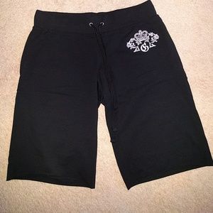 Guess comfy black Bermuda shorts