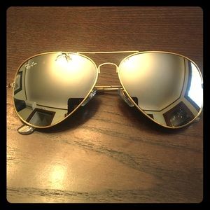 Ray ban mirrored aviators