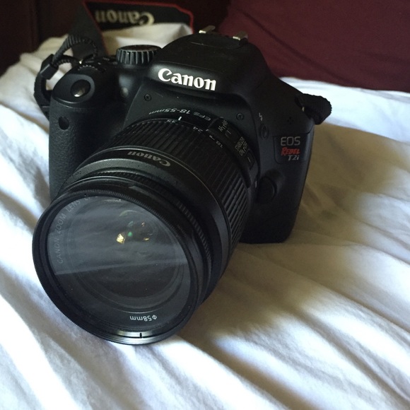 Canon EOS Rebel T2i