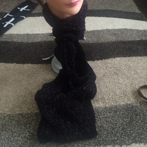 Black and sparkly scarf
