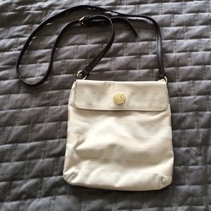 Tommy Hilfiger Cross Body Bag/Purse.