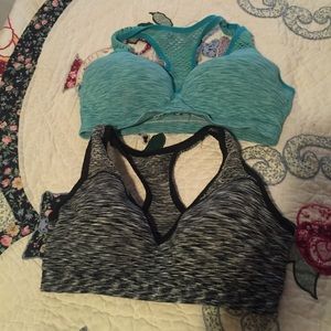 Victoria's Secret Pink padded sports bras set