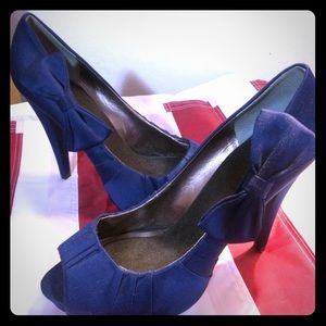 Paris Hilton High heels