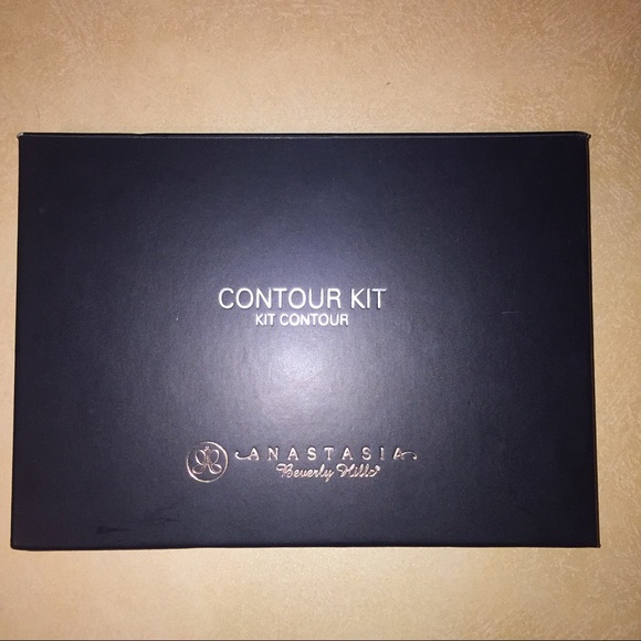 Anastasia Beverly Hills Contour Kit