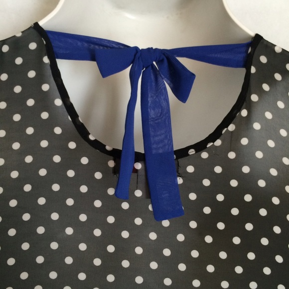 Speechless polka dot chiffon top ✨Host Pick✨ - Picture 3 of 4