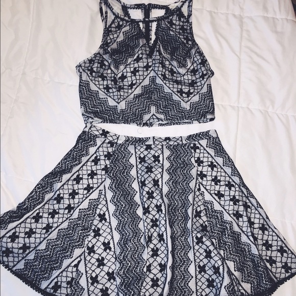 Lace two piece 🌚