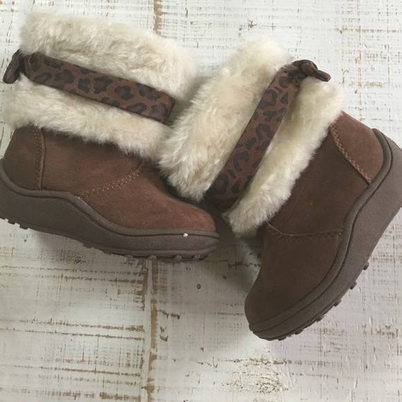 Toddler boots - Picture 2 of 3