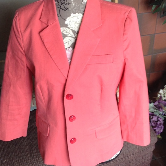 Pink blazer - Picture 2 of 3