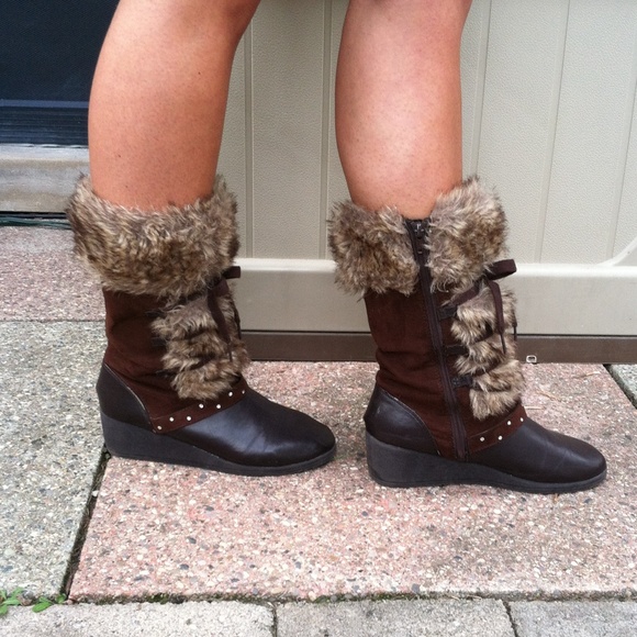 Faux Fur Boots - Picture 2 of 4