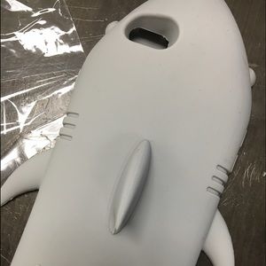 iPhone 6/6S shark case