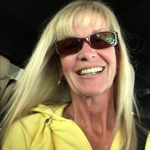 Meet your Posher, Teresa