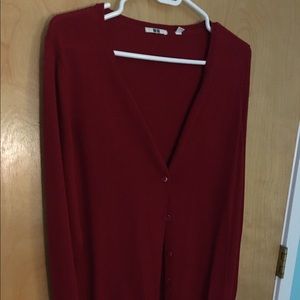 Festive red Uniqlo cardigan size medium