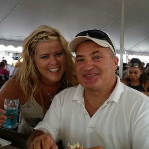 Meet your Posher, Lorie