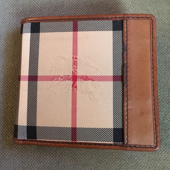 AUTHENTIC BURBERRY WALLET