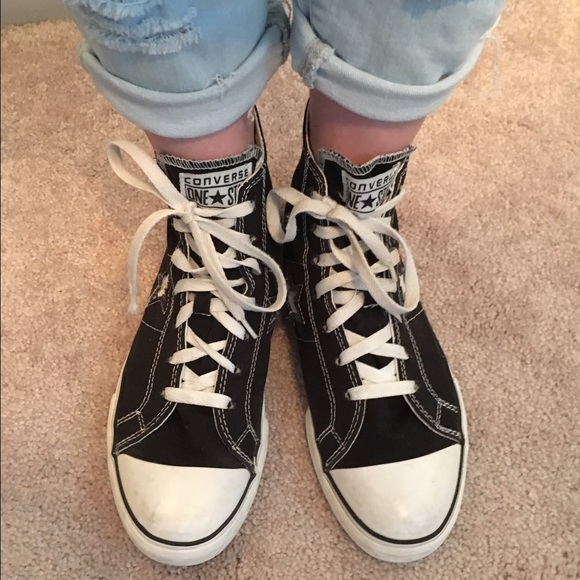 🔴SOLD🔴Men's/ Women's Converse One Star size: 7.5