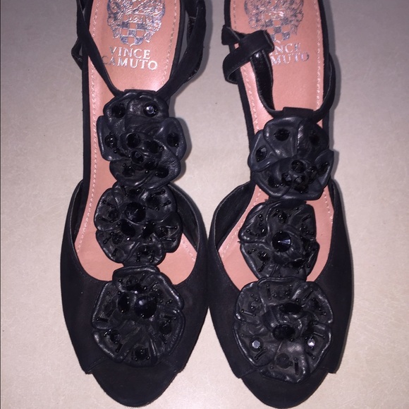 Vince camuto pumps