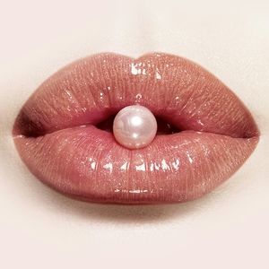 Meet your Posher, Minh