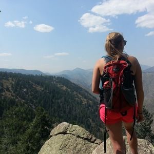 Meet your Posher, Cassandra