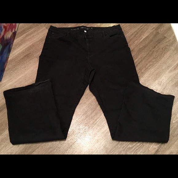 Women's JLo Plus Size 20 bootcut black Jeans