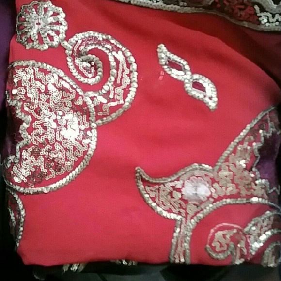 SOLD........Saree - Picture 3 of 4