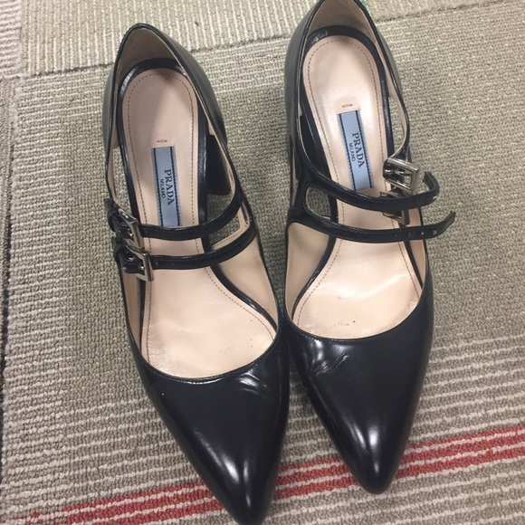Prada runway Mary Jane pump size 7 - Picture 2 of 3