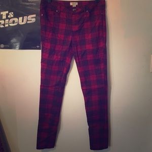 Plaid black and red pants