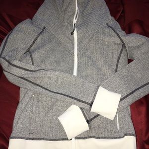 EUC be present silver fox herringbone jacket