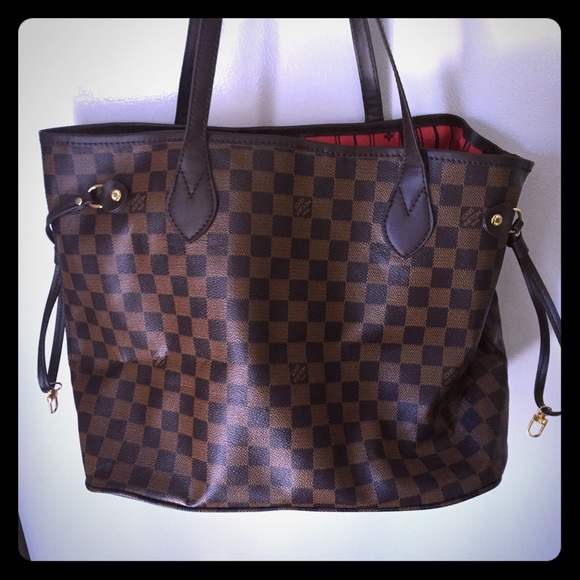 Brown Damier Never full shoulder bag