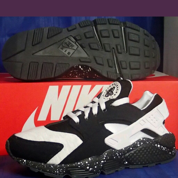 Nike id fleece huaraches 7.5 mens