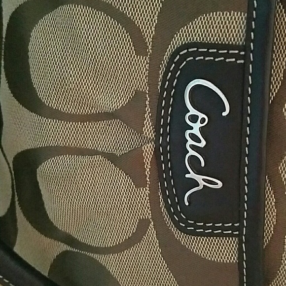 Beautiful Coach Purse - Picture 2 of 4