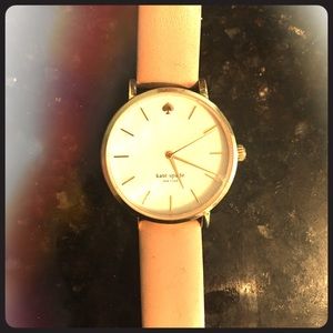 💕Authentic Kate Spade Cream watch 💕