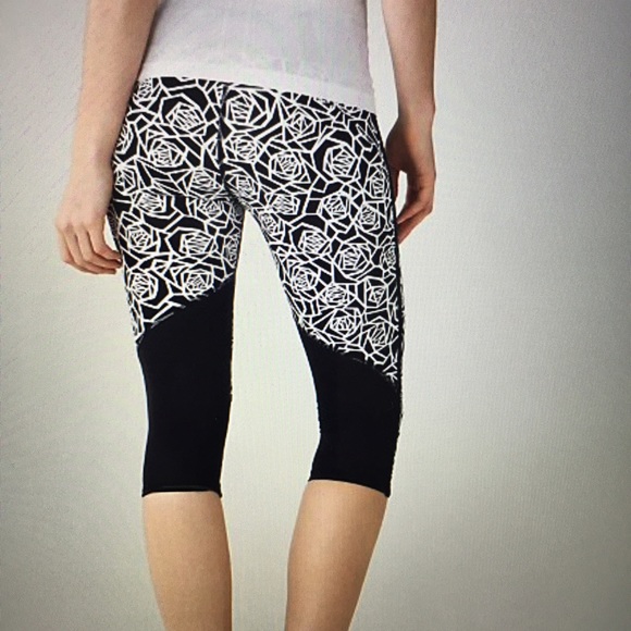 Lululemon Real Quick Crop