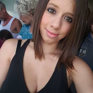 Meet your Posher, Tiffany