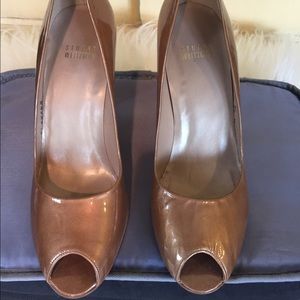 Stuart Weizmann block heel. Open toe size 7.5