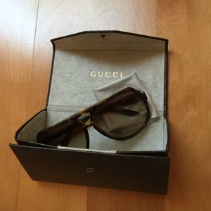 Mint Condition Gucci Aviators