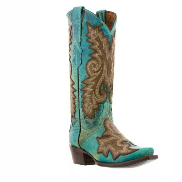 Turquoise cowgirl boots