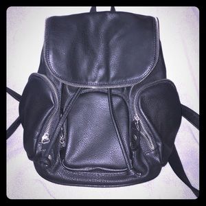 Mid-Sized Backpack!!