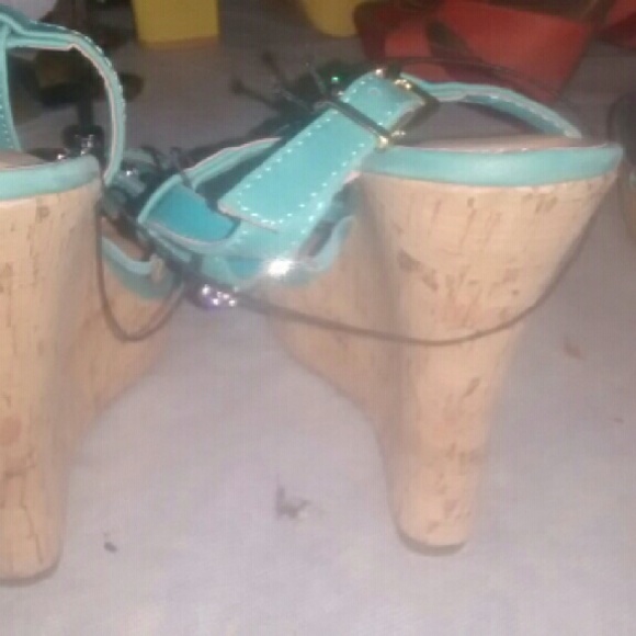 Wedges - Picture 2 of 4