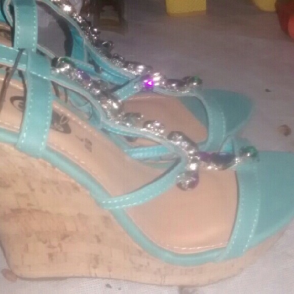 Wedges - Picture 4 of 4