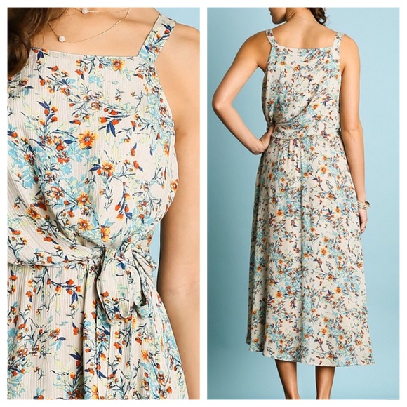 Floral Print Dress - Picture 3 of 3