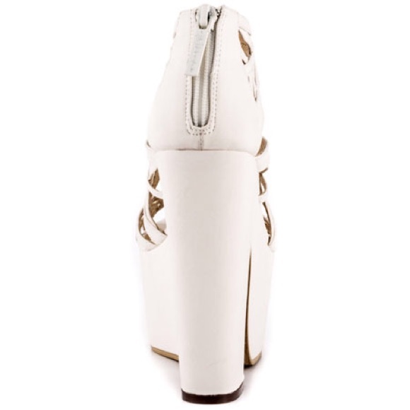 Michael Antonio "Trego" in White - Picture 4 of 4