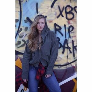 Meet your Posher, Hannah