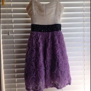 Dress! Perfect for homecoming!