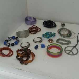 Assorted statement jewelry bundle