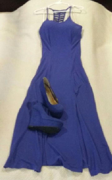 🚫👗SOLD👗🚫Long blue dress