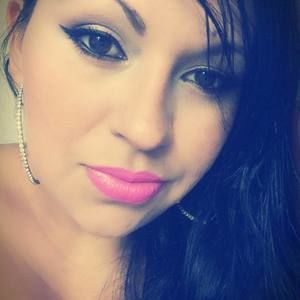 Meet your Posher, Mayra